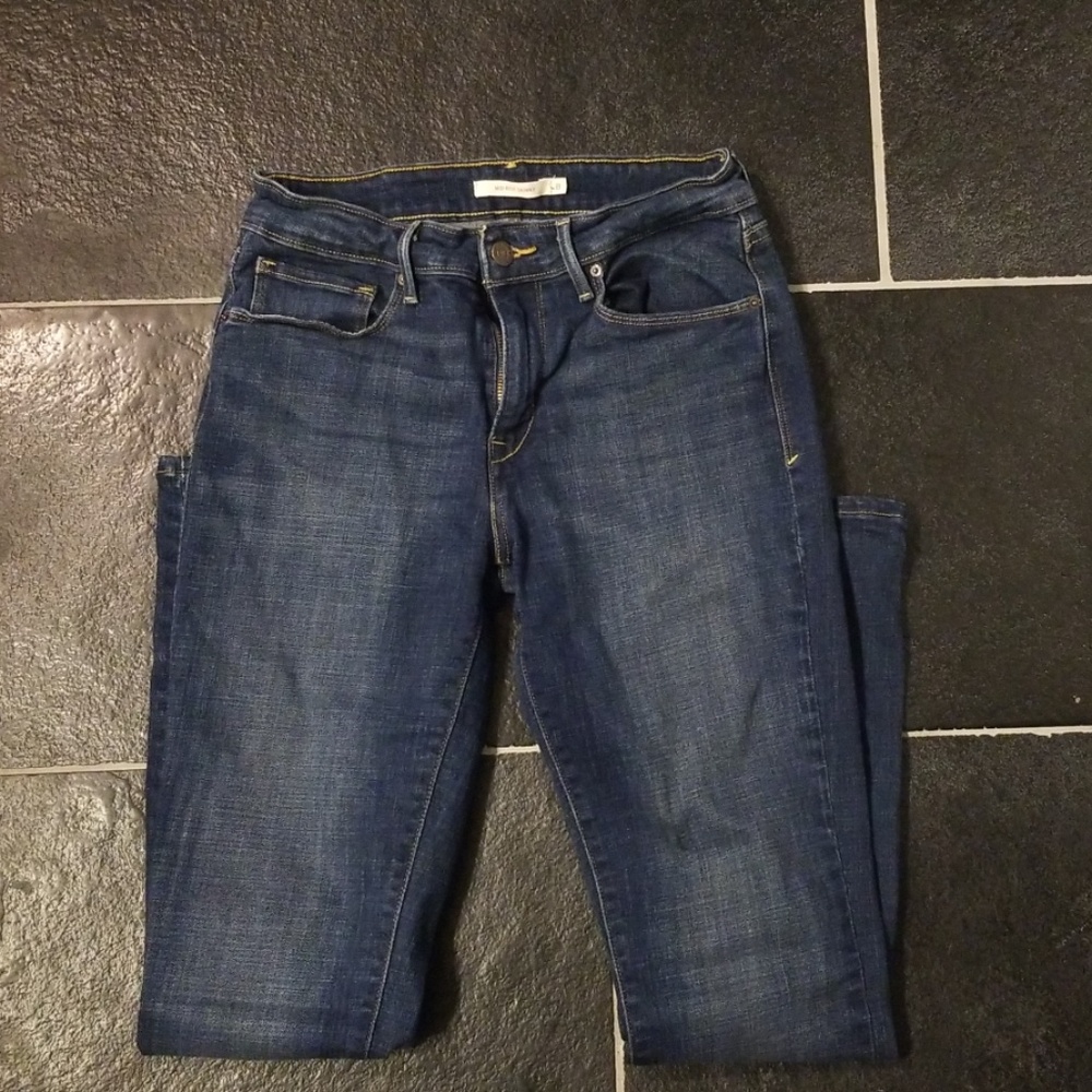 Levi Strauss Mid-Rise Skinny Jeans